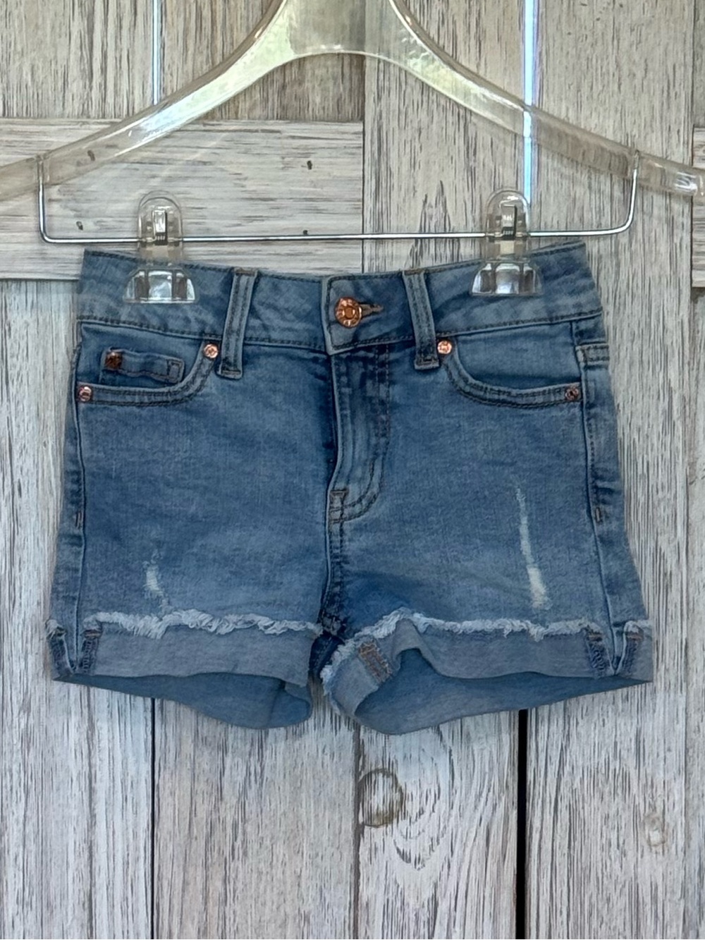 Celebrity Pink Girl size 7, mid rise denim shorts with cuff